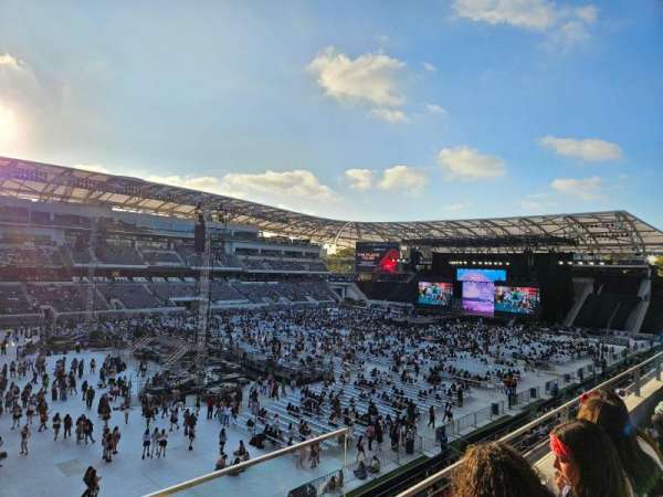 BMO Stadium, section: 217, row: B, seat: 1