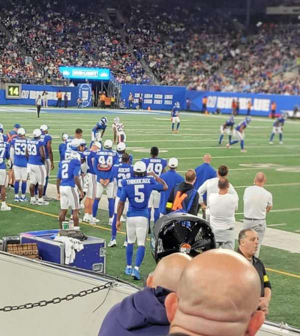 MetLife Stadium, section: 111a, row: 4, seat: 6
