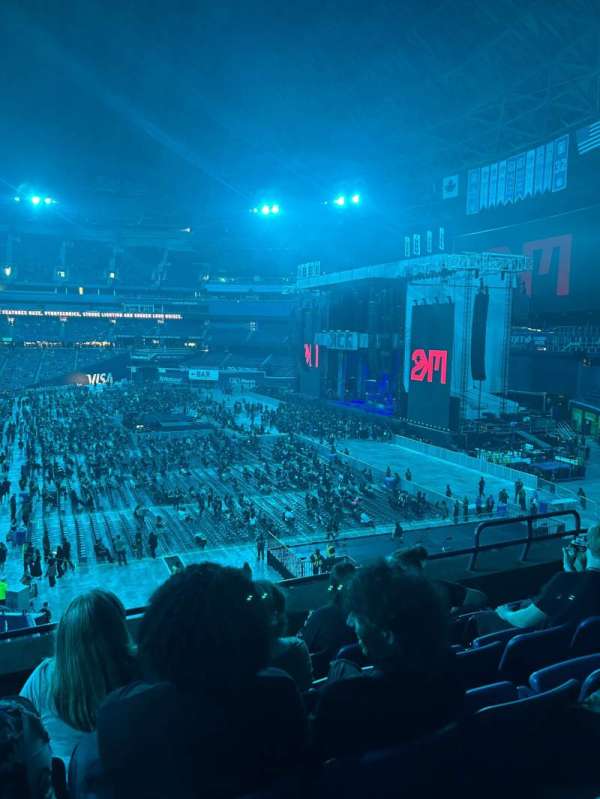 Rogers Centre, section: 211, row: 5, seat: 8