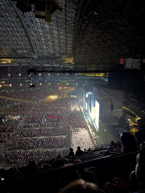 Rogers Centre, section: 509, row: 22, seat: 13