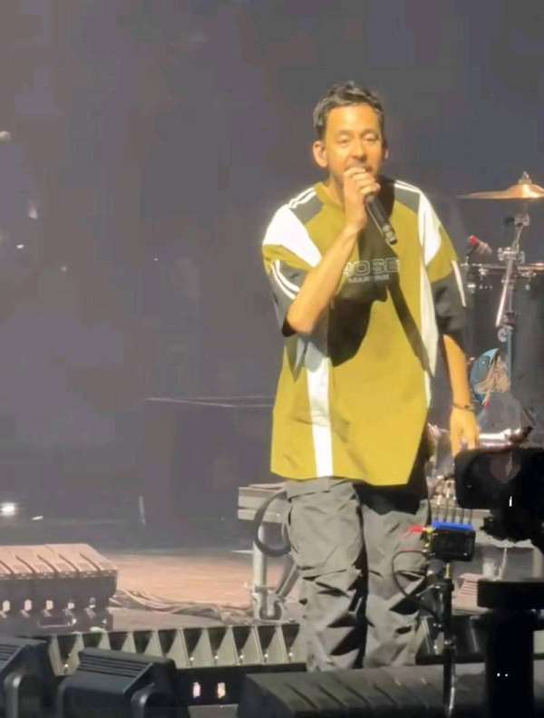 Bridgestone Arena, section: 106, row: AA, seat: 6