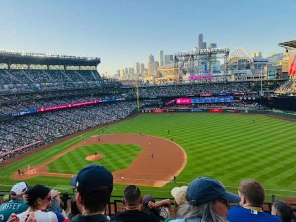 T-Mobile Park, section: 320, row: 4, seat: 5