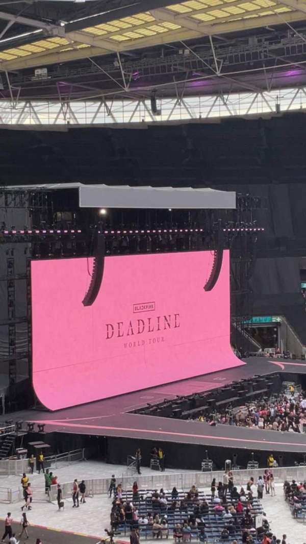 Wembley Stadium, section: 226, row: 15, seat: 300