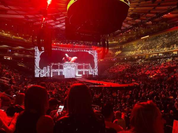 Madison Square Garden, section: 120, row: 7, seat: 8