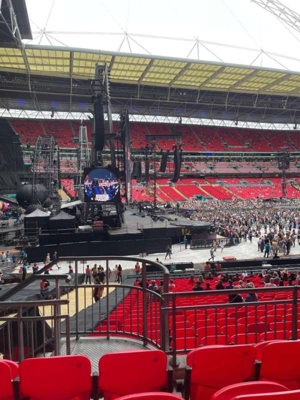 Wembley Stadium, section: 127, row: 34, seat: 120