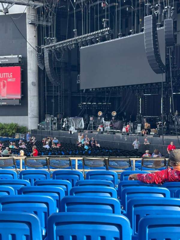 MidFlorida Credit Union Amphitheatre, section: 10, row: J, seat: 34