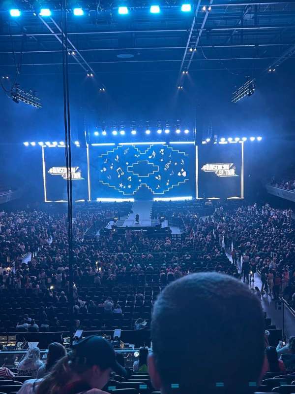 Ziggo Dome, section: 106, row: 13, seat: 209