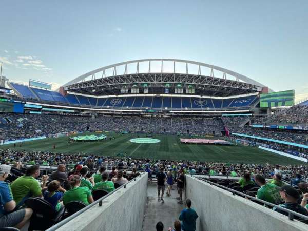 Lumen Field, section: 208, row: I, seat: 10
