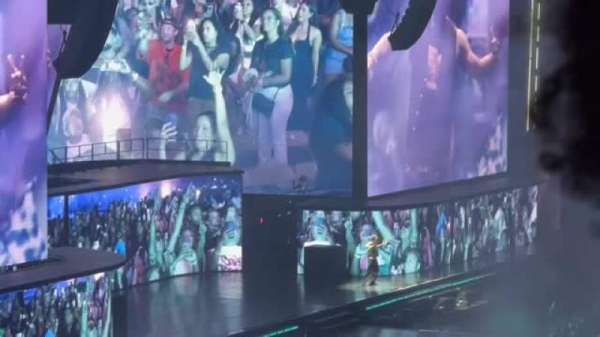 Rentschler Field, section: 200, row: 8, seat: 16