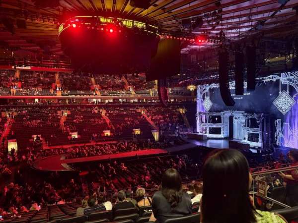 Madison Square Garden, section: 106, row: 22, seat: 18