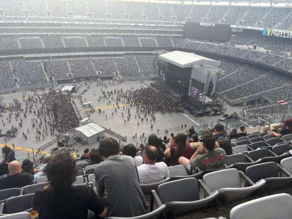 MetLife Stadium, section: 315, row: 18, seat: 20