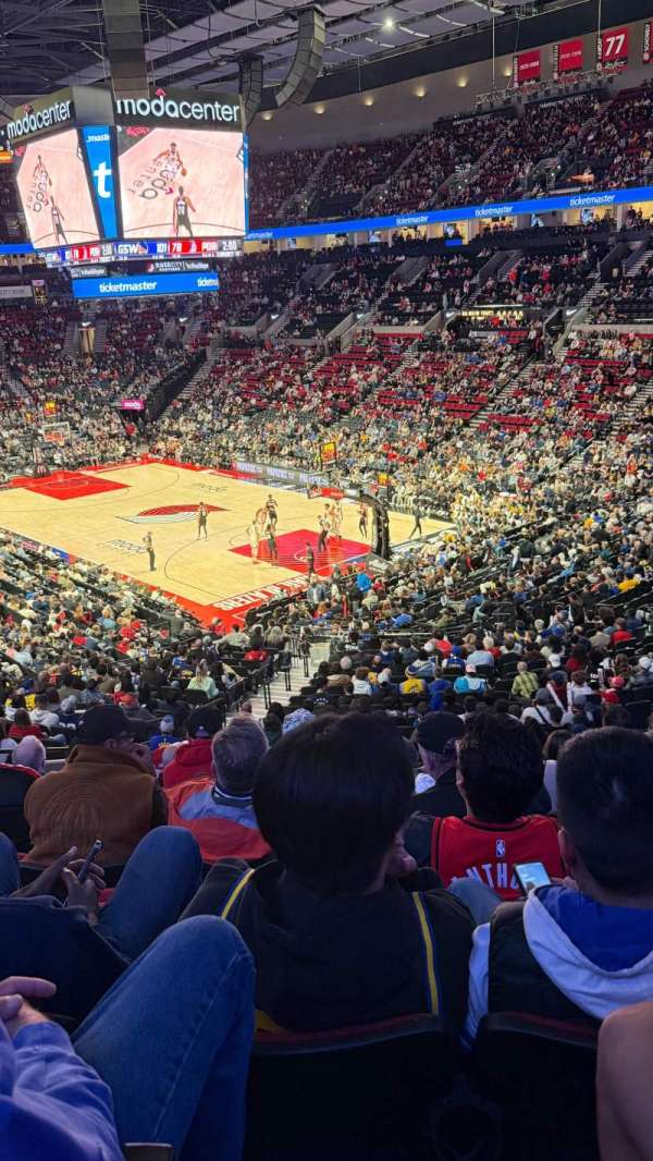 Moda Center, section: 211, row: N, seat: 12
