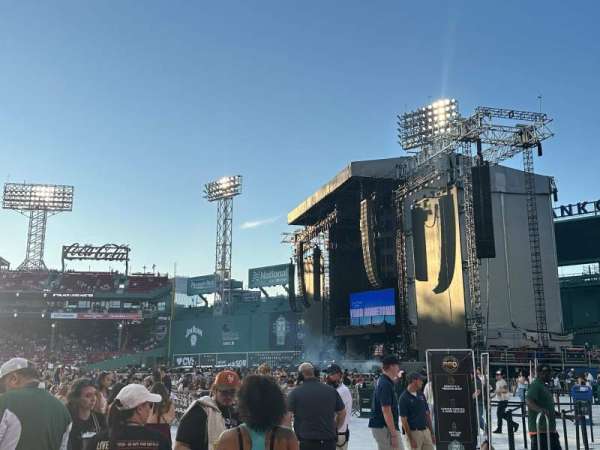 Fenway Park, section: Right Field Box 3, row: D, seat: 3