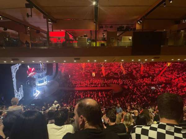 Madison Square Garden, section: 224, row: 22, seat: 4