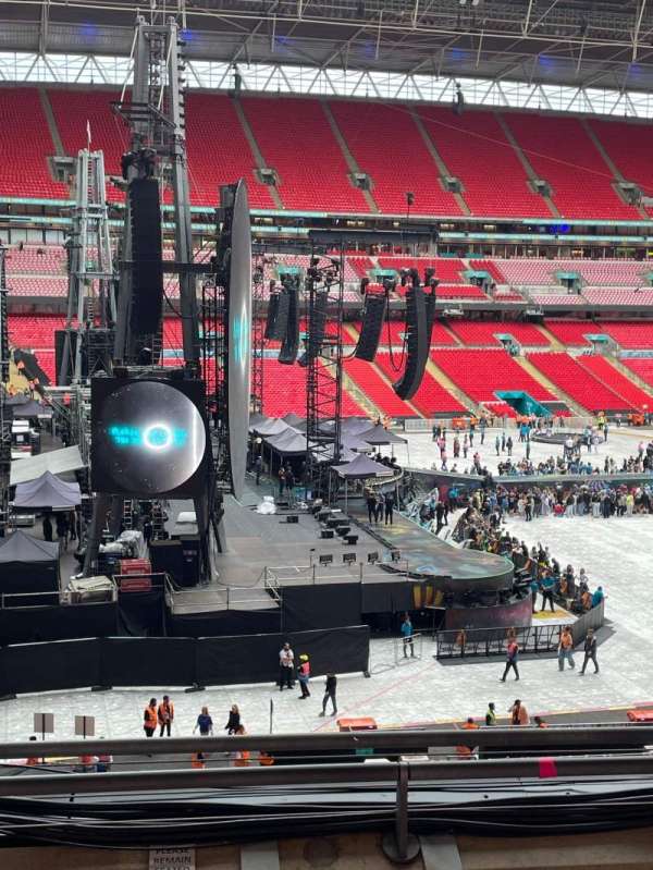 Wembley Stadium, section: 231, row: 4, seat: 104