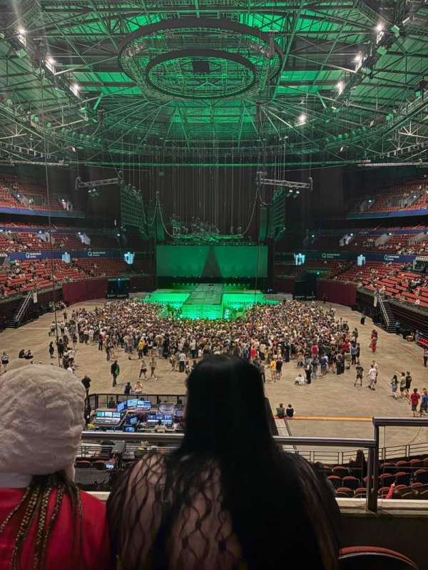 qudos bank arena, section: 34, row: C, seat: 198