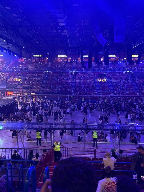 Unipol Forum, section: B23, row: 8, seat: 14