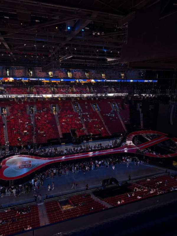 Centre Bell, section: 321, row: A