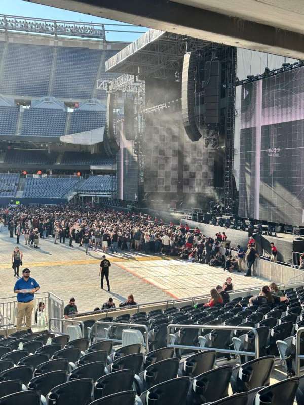Soldier Field, section: 105, row: 16, seat: 11