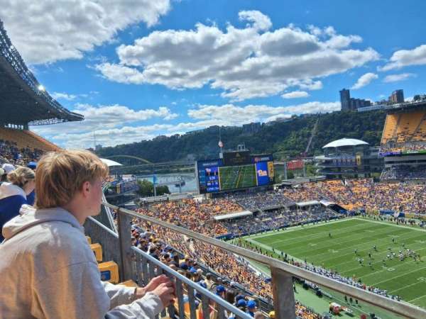 Acrisure Stadium, section: 514, row: F, seat: 4