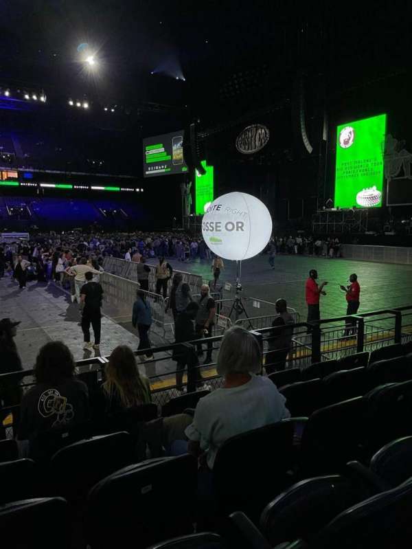 Paris La Défense Arena, section: 116, row: 9, seat: 36