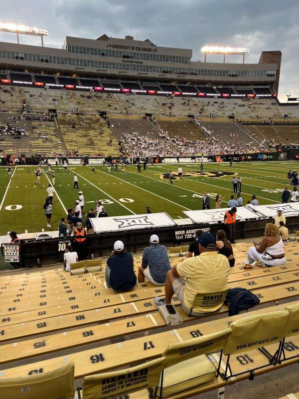 Folsom Field, section: 104, row: 17, seat: 16