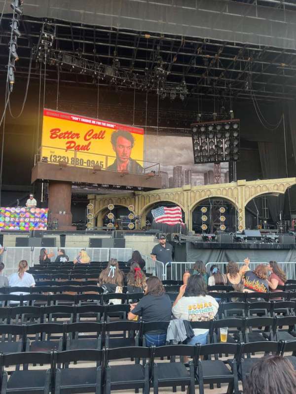 North Island Credit Union Amphitheatre, section: CORCH, row: Q, seat: 28