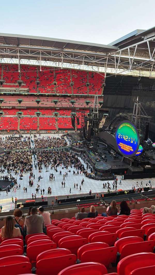 Wembley Stadium, section: 552, row: 12, seat: 365