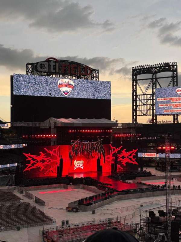 Citi Field, section: 327, row: 6, seat: 12