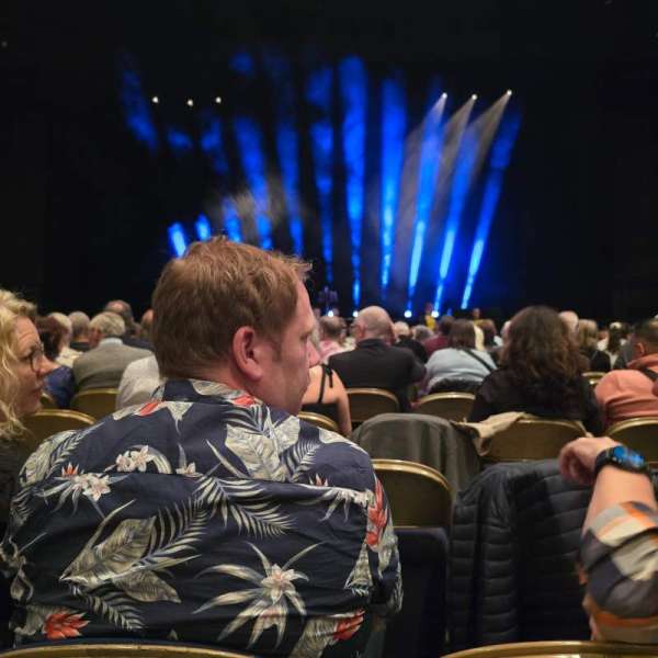 Utilita Arena Cardiff, section: Floor 2, row: Q, seat: 30