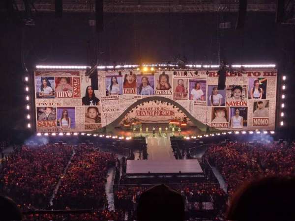Philippine Arena, section: 419, row: 72