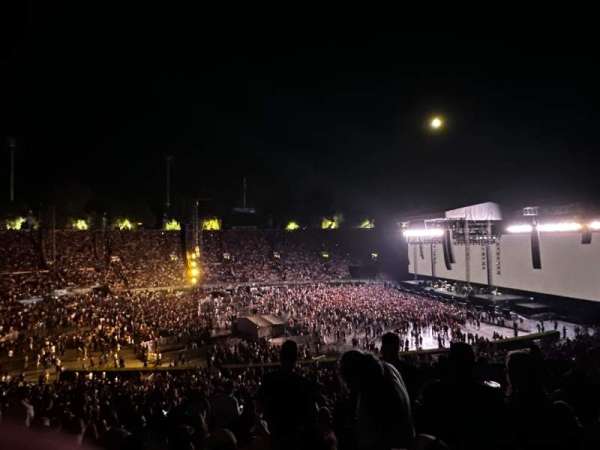 Rose Bowl, section: 18-L, row: 58, seat: 14