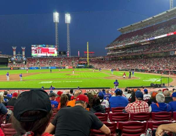 Great American Ball Park, section: 118, row: Q, seat: 9