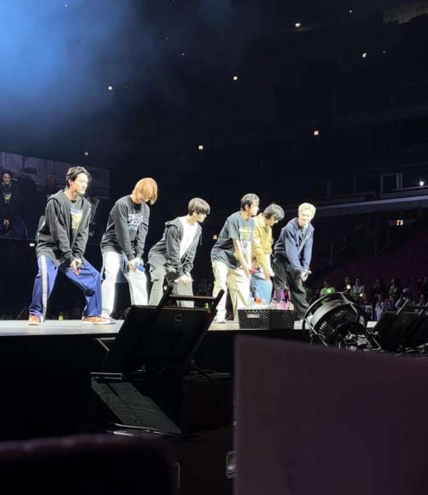 United Center, section: Floor 1, row: 17, seat: 2