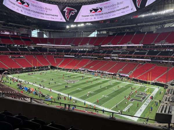 Mercedes-Benz Stadium, section: 205, row: 4, seat: 10