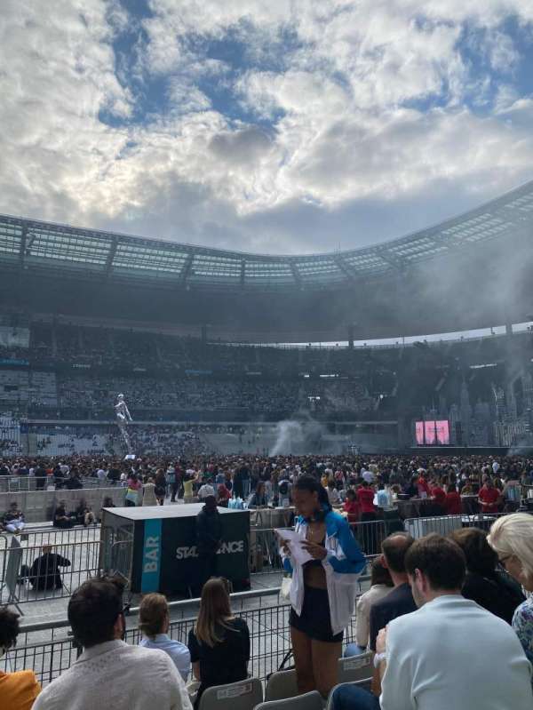 Stade de France, section: G6, row: 6, seat: 32