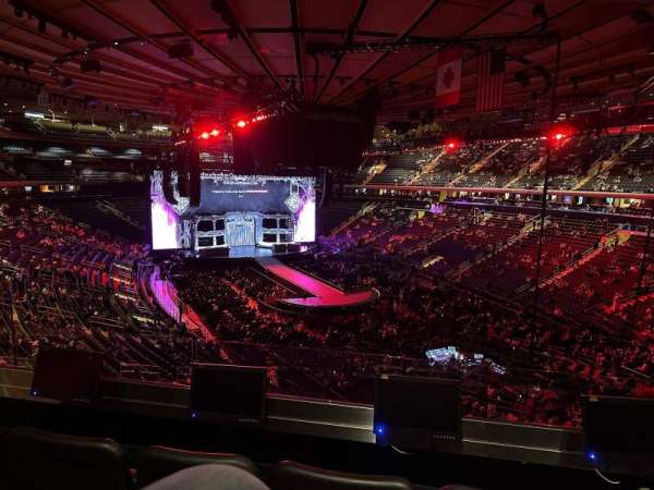 Madison Square Garden, section: 202, row: 3, seat: 5