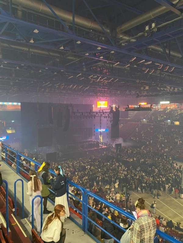 Unipol Forum, section: C2, row: 4, seat: 9
