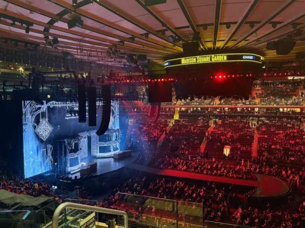 Madison Square Garden, section: 225, row: 4, seat: 2