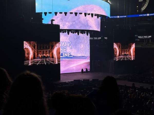 United Center, section: 111, row: 17, seat: 1