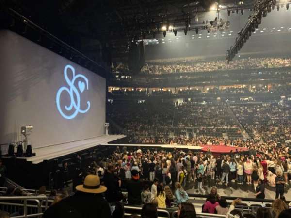 Climate Pledge Arena, section: 02, row: K, seat: 20