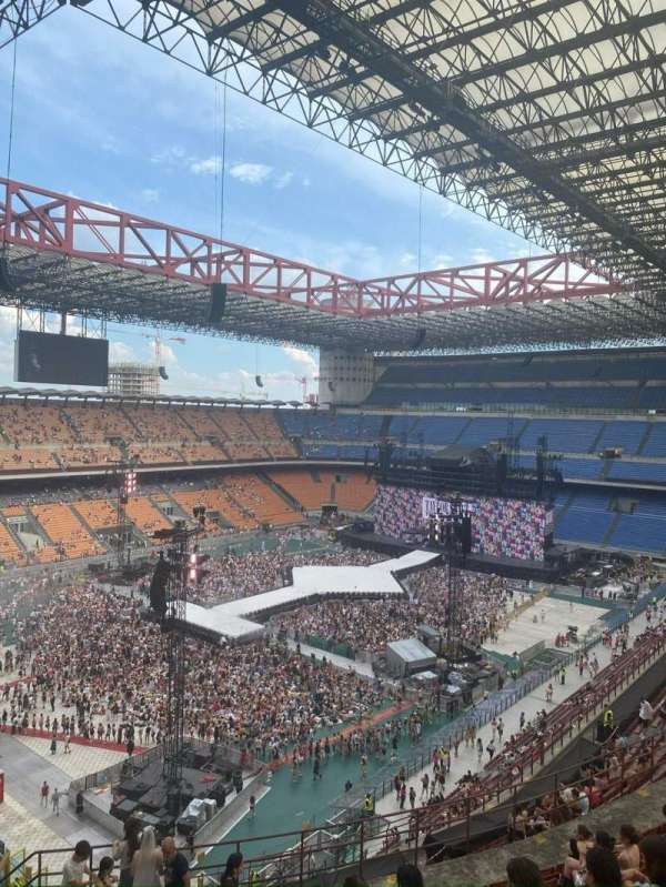 San Siro, section: 238, row: 16, seat: 40