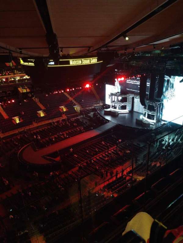 Madison Square Garden, section: 311, row: BS3, seat: 14