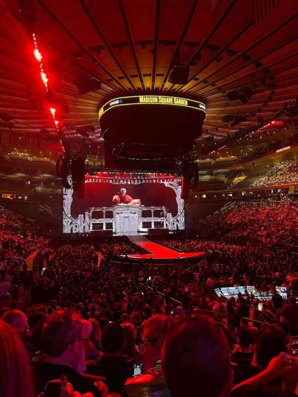 Madison Square Garden, section: 102, row: 13, seat: 9