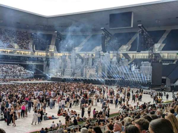Stade de Bordeaux, section: 30, row: 15, seat: 120