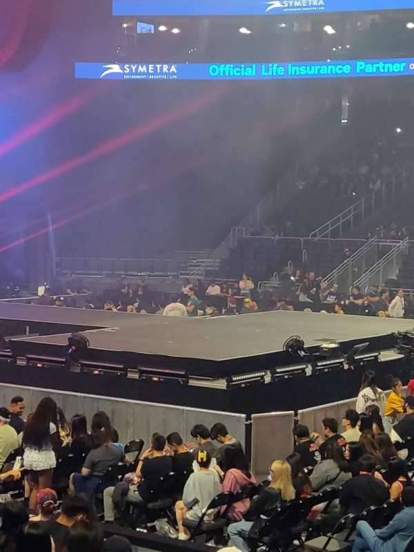 Climate Pledge Arena, section: 01, row: J, seat: 1