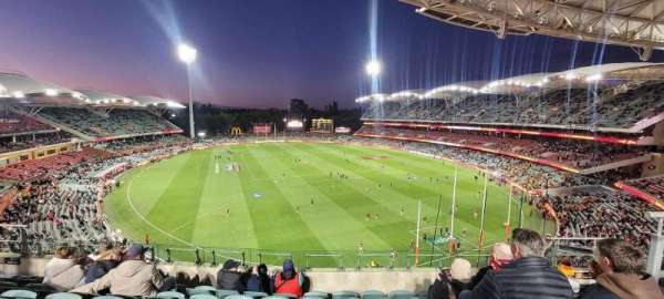 Adelaide Oval, section: 522, row: F, seat: 13