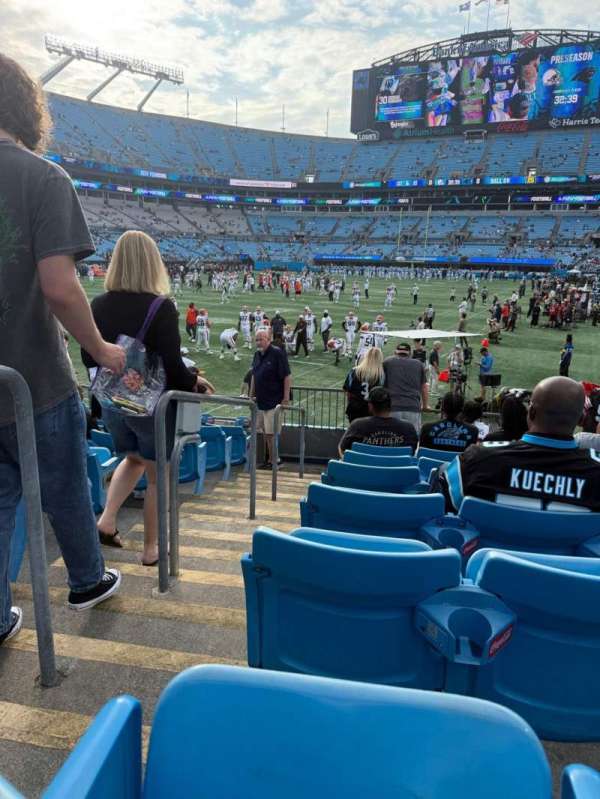 Bank of America Stadium, section: 118, row: 9, seat: 14