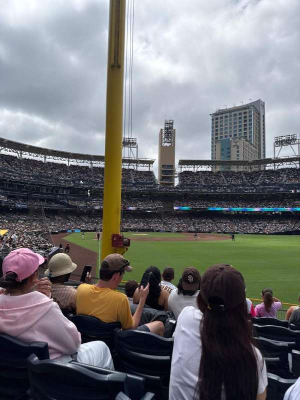 PETCO Park, section: 125, row: 25, seat: 10