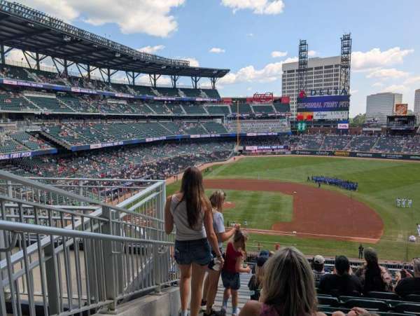 Truist Park, section: 218, row: 16, seat: 20